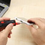 earbuds cleaning tools